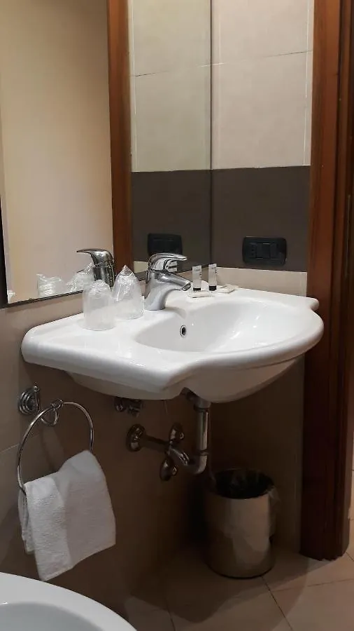 Crosti Hotel Rome