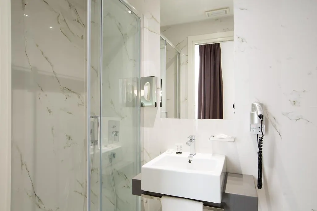 Crosti Hotel Rome
