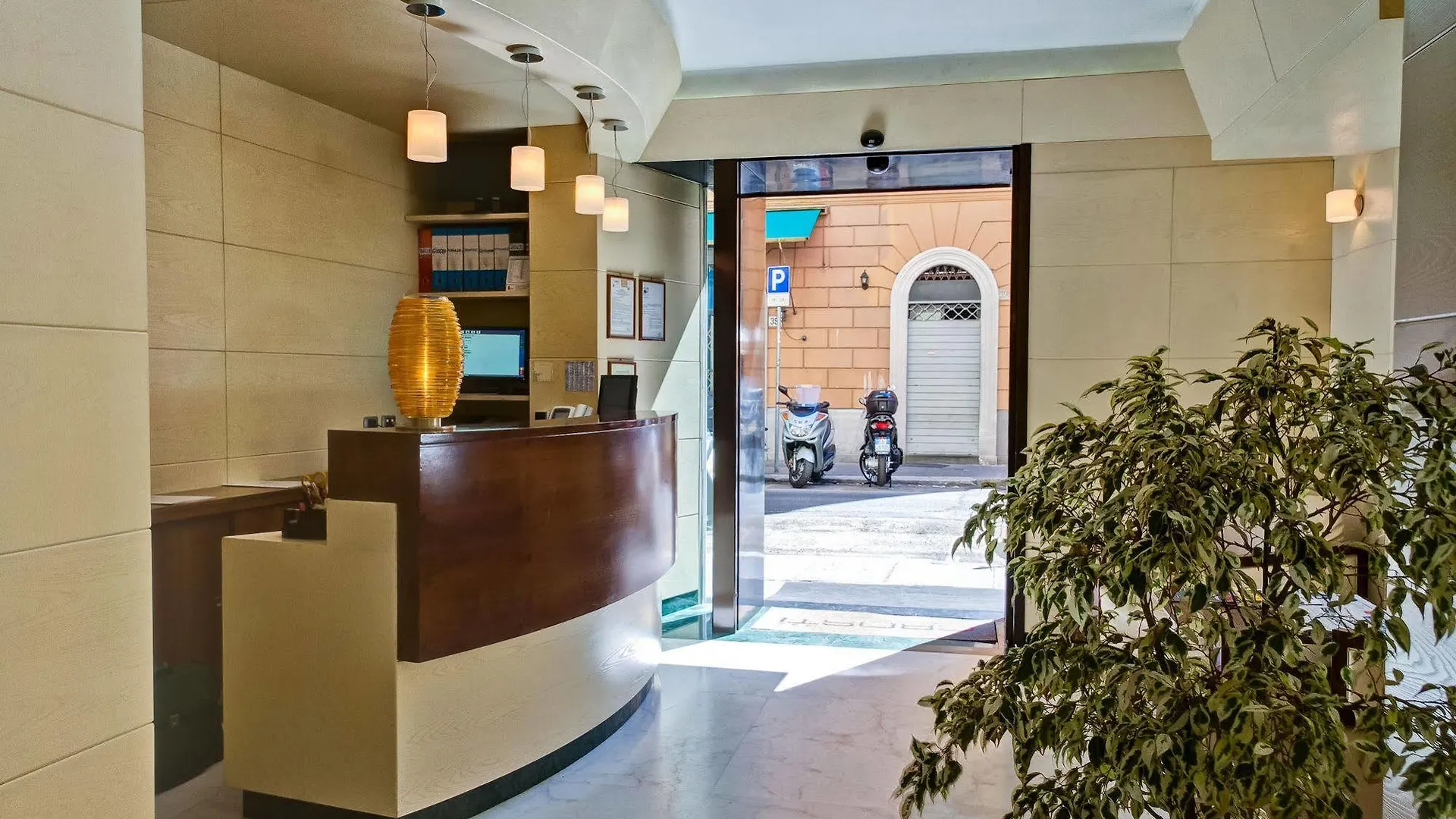 Crosti Hotel Rome